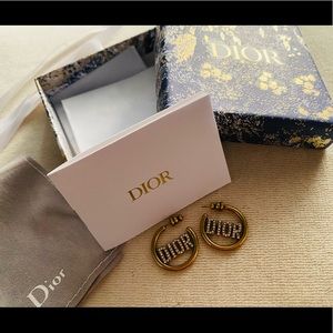 Dior Rhinestones Logo Half Hoop Earrings ❣️